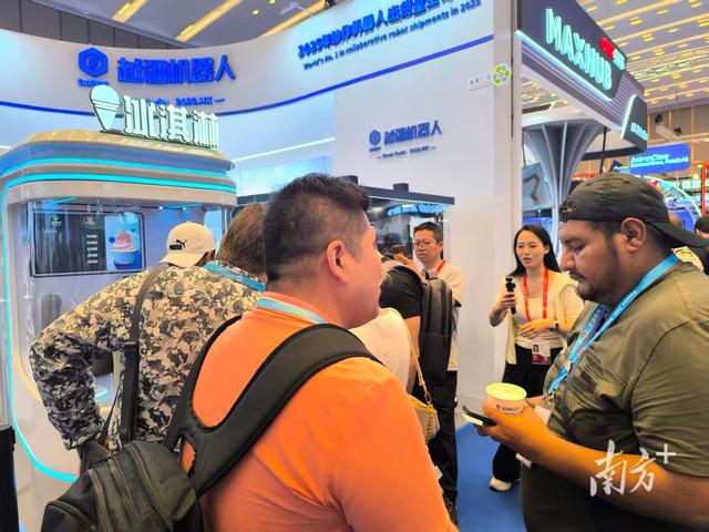 不止硬科技，更要軟服務！廣交會首日廣貨吸引全球目光
