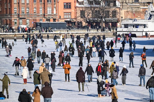 （外代二線）波蘭格但斯克：結冰的摩特拉瓦河 - 