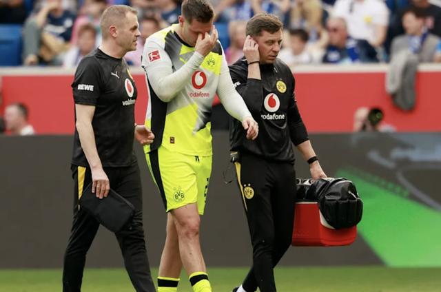 對陣霍芬海姆時再次受傷，聚勒可能已經踢完多特生涯最後一戰