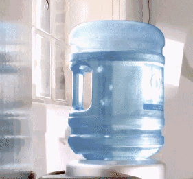 饮水机桶装水多少升 饮水机桶装水多少升（正常饮水机水桶多少升） 生活