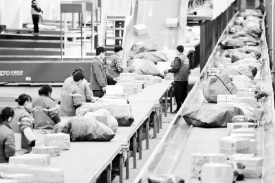 快递企业云上“双11”“近两年的‘双11’再也不爆仓了”