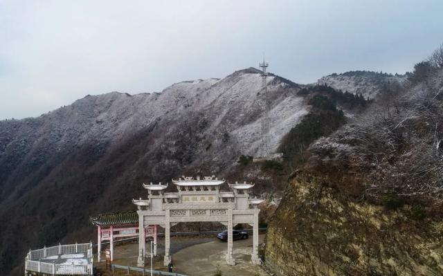 武宁县太平山景区迎来入冬第一场雪 太阳信息网