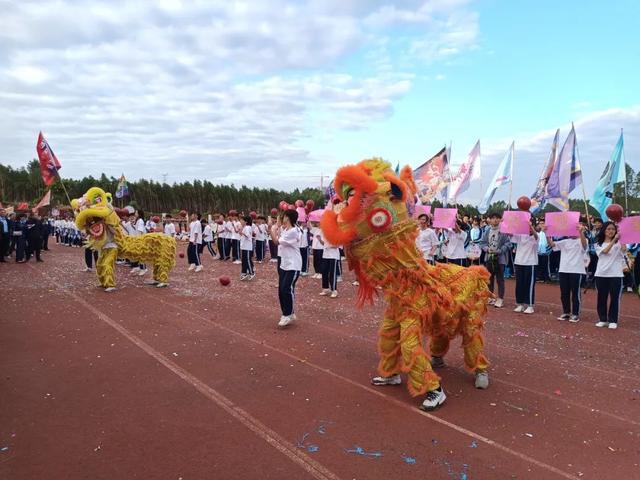 雷州市第一中学