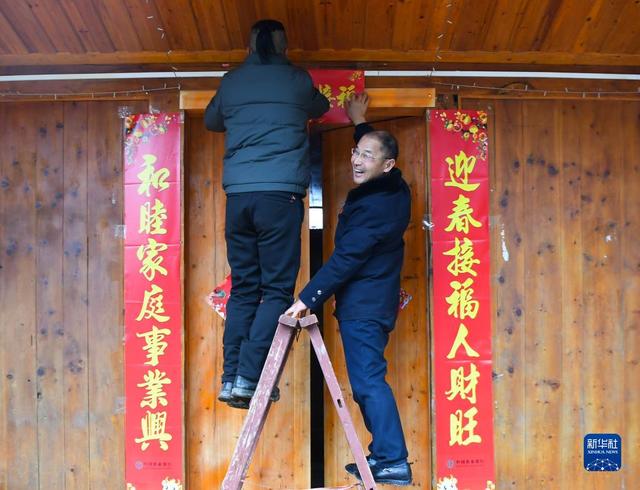 奋斗百年路 启航新征程·中国共产党人的精神谱系｜不等扬鞭自奋蹄——“三牛”精神述评