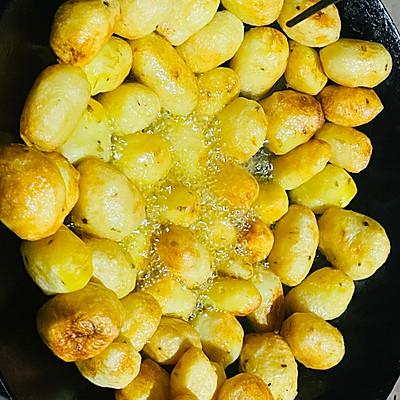 神农架炕土豆图片