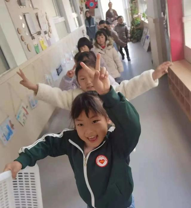 新华颍新幼儿园：与自然共融 向未来生长