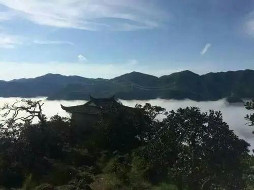 待補廟山 圖文/範紹清