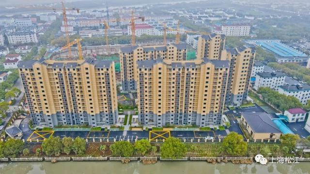 辰展建筑工程公司
