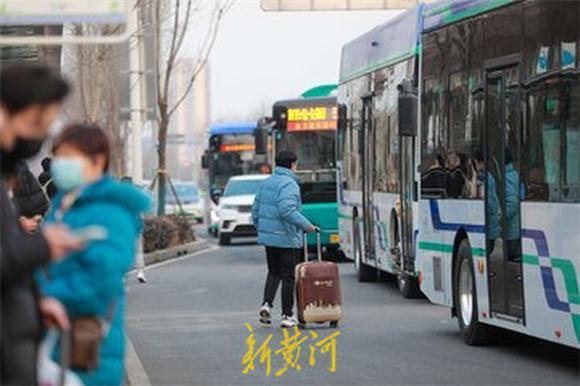 济南机械展到济南章丘多远