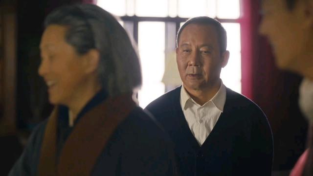 马少骅精彩诠释《人世间》里最难演活的一个“人物”：与他人妻子纠缠不清的盛长顺，揭开了郝省长的真面目