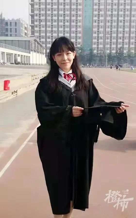 名校硕博应聘杭州中学老师是资源浪费吗？这几位“准教师”这么说
