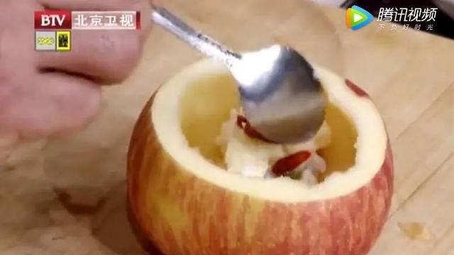 早上金苹果 晚上毒苹果？什么时候吃最好？苹果这样吃才能真正收获好处