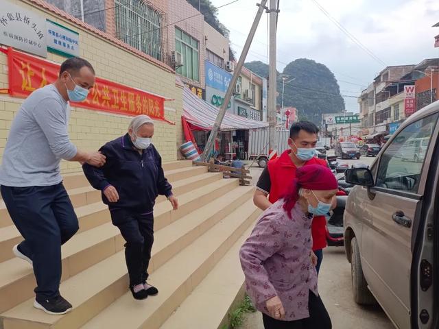 怀集县怀城街道展图装修工程部