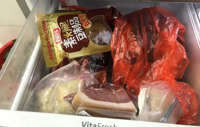 熟肉放在冰箱里冷冻可以放多久（熟肉放在冰箱里冷冻可以放多久）
