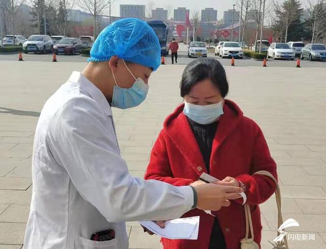 昌邑市医保局：服务向前一步 群众感受温暖