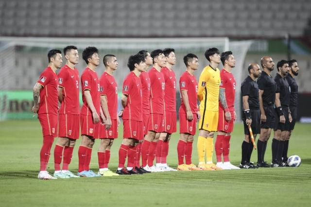 国足VS沙特数据：射门2-18落后