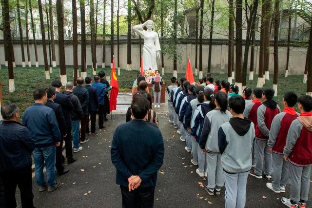 追思缅怀 传承感恩 | 南浔各校开展清明系列活动