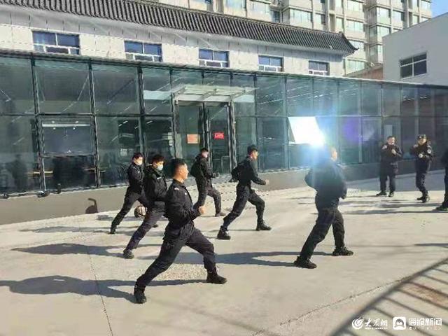 加強團組織自身建設
