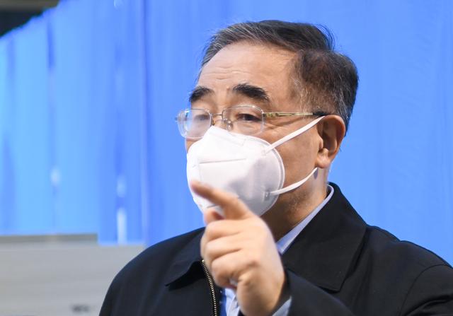 张伯礼院士赶赴上海，指导中医药诊疗和救治工作