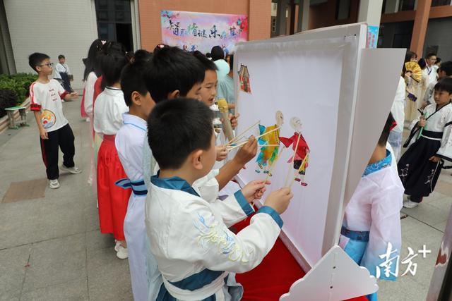书香溢校园，“4·23世界读书日”春日阅读活动走进潮南校园