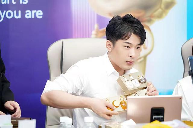 河南消协诉辛巴“假燕窝”案5月9日开庭 辛选方面：暂不回应