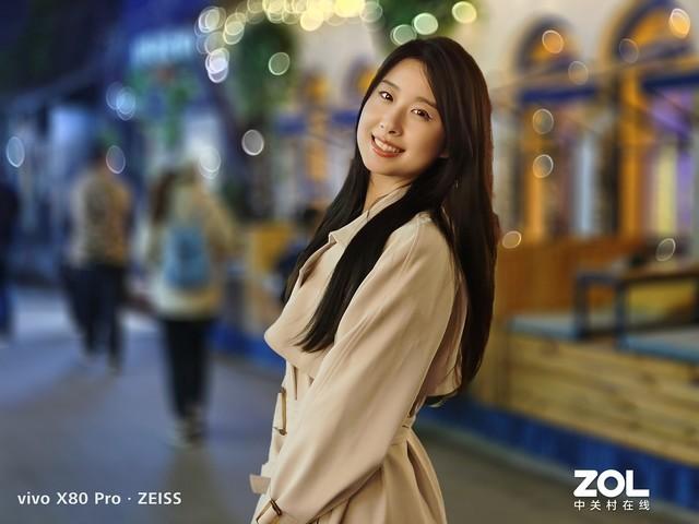 vivo X80 Pro后置人像实测：把小姐姐拍美分几步？