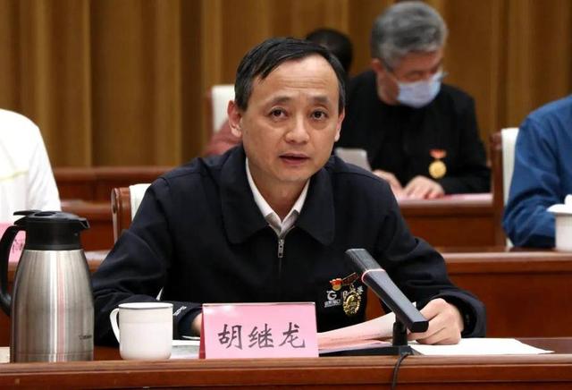日照市庆祝“五一”国际劳动节座谈会召开