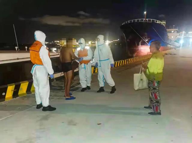 海南一游客海边被冲走 警惕海滩上这个致命“杀手”