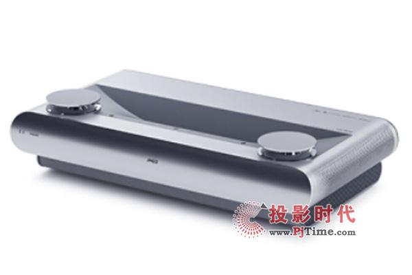 配坚果U2三色激光投影电视 享受影院级观影乐趣
