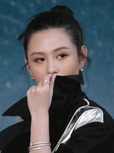 01年的沈月演不了小昭？不可惜