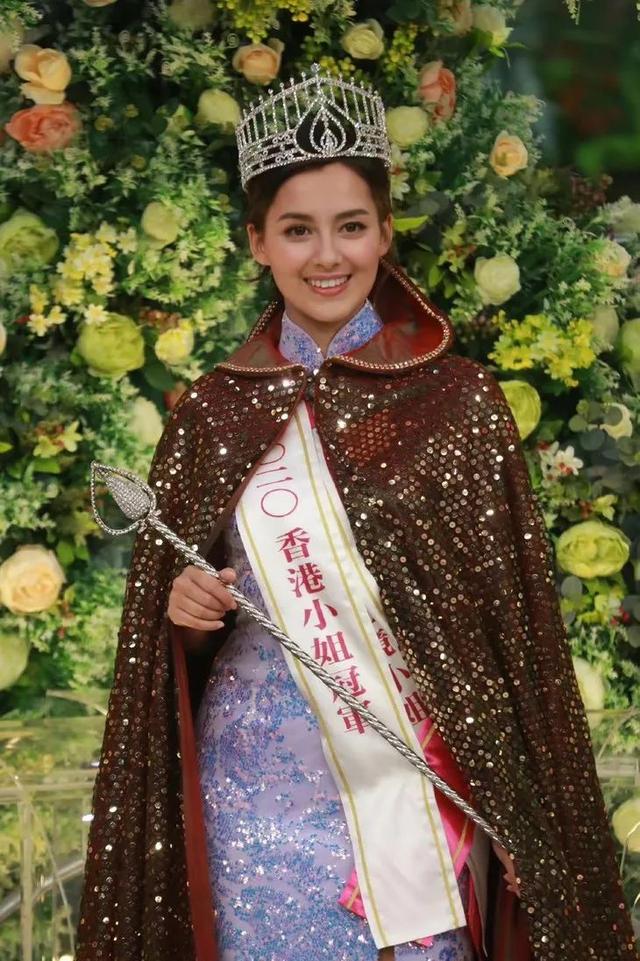 01年的沈月演不了小昭？不可惜