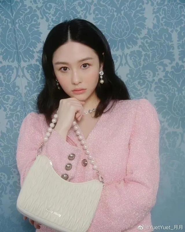 01年的沈月演不了小昭？不可惜