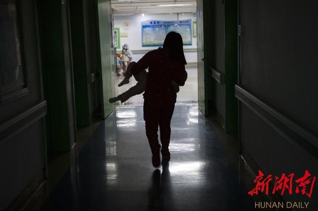 岁月无声 母爱无疆