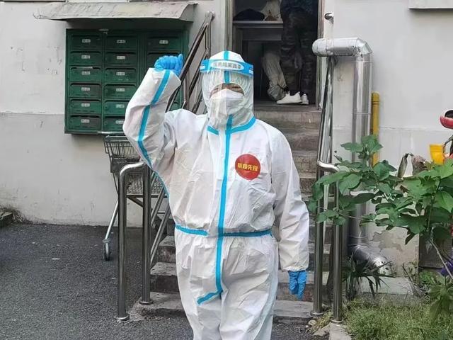 在这个特殊母亲节，每一个逆行的身影，都是妈妈的模样