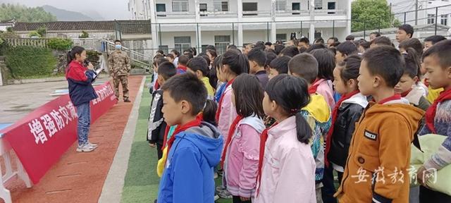 安全教育入心间 黟县各校开展防灾减灾主题教育活动