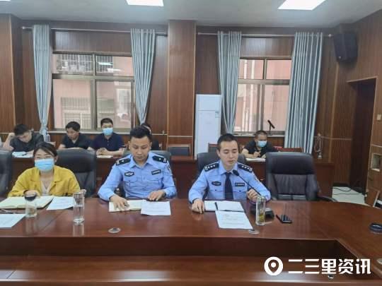 全民抓拍、扫码提交、有奖举报......小河中队交警开展辖区道路交通秩序专项整治