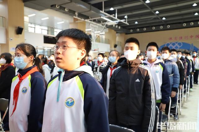 齐诵《满江红》，赤诚爱国心！岛城中小学迎开学首日，校园内外“元气满满”
