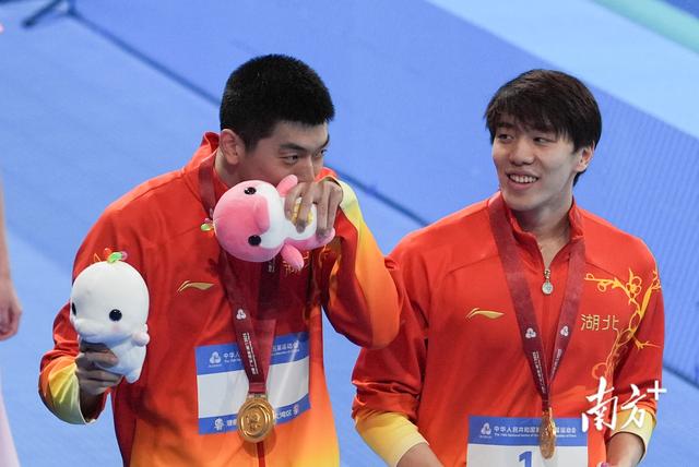 閆子貝，謝幕！ - 