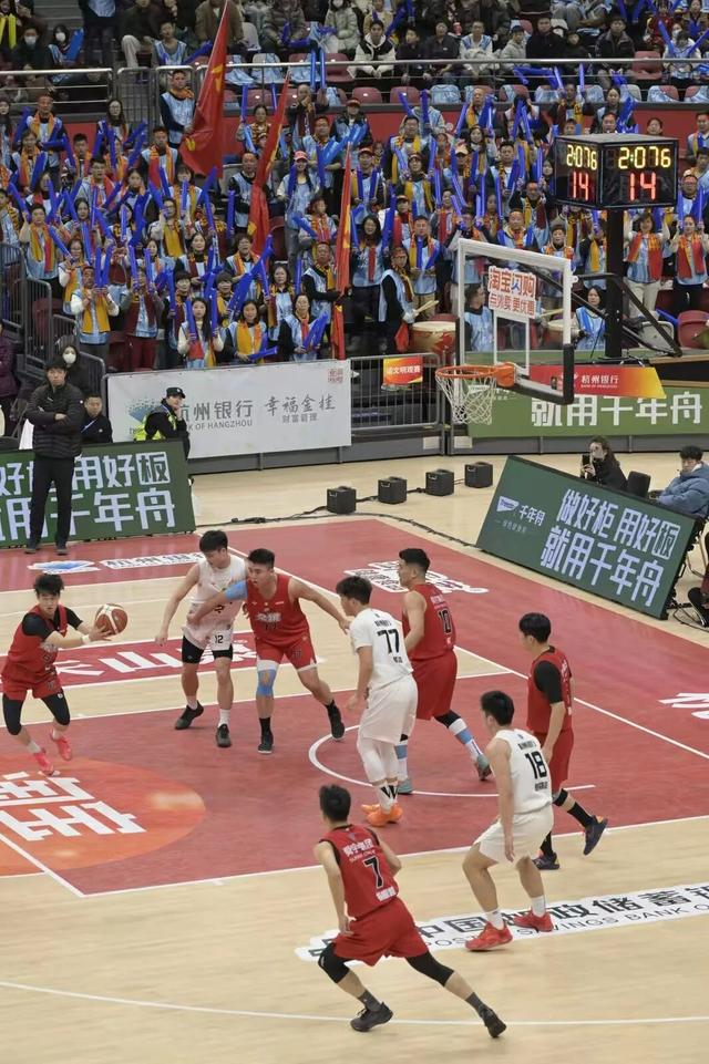 71:56，杭州隊拿下小組賽收官戰！ - 