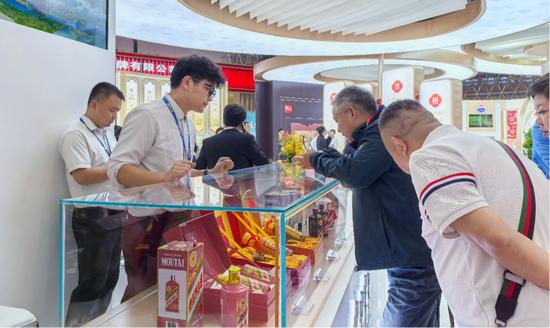 一個月內，茅台叒闢謠了，這次是1169！ - 