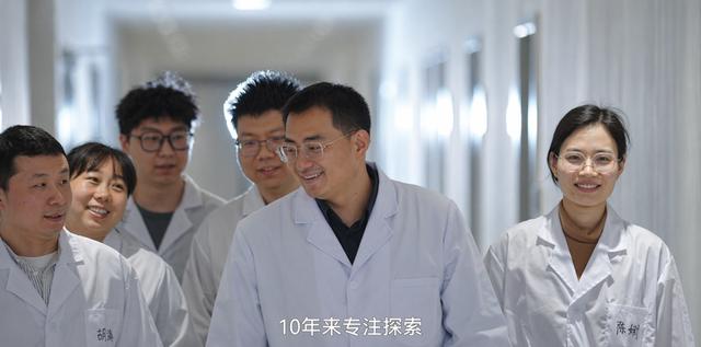 操控光就像操控電子，中國科學家納米控光登上頂刊，瞄準下一代光芯片底層架構 - 