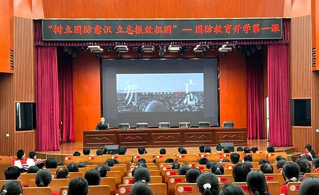 從校園到軍營 從街頭到心間  河北各地多點發力築牢全民國防教育根基