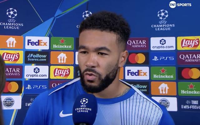 詹姆斯：丟球並不是因為對手有多出色，更多是我們自己的失誤 - 