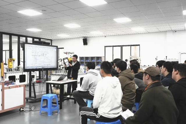 嘉定唯一！這所學校緣何能上榜“2025年市級高技能人才培養基地”？ - 