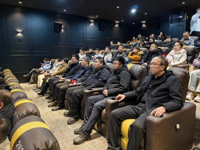 共盼團圓！多地民革組織開展《團圓令》觀影活動 - 