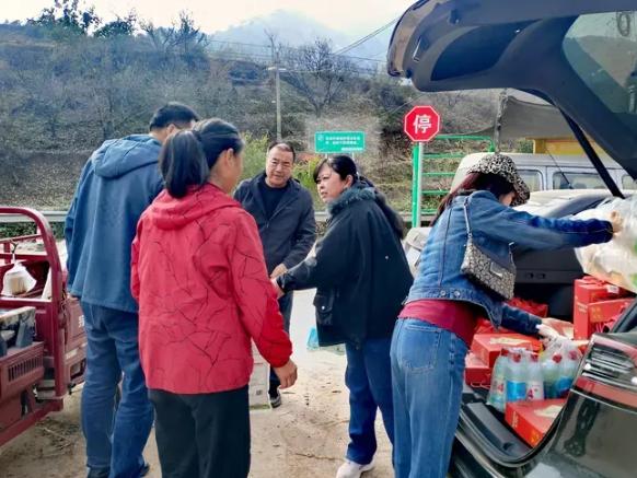 魯網淄博開展“情暖淄博 孝潤齊魯”暖冬行動 - 