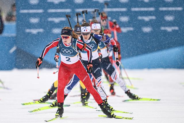 冬奧會｜冬季兩項——女子12.5公里集體出發賽況(7) - 