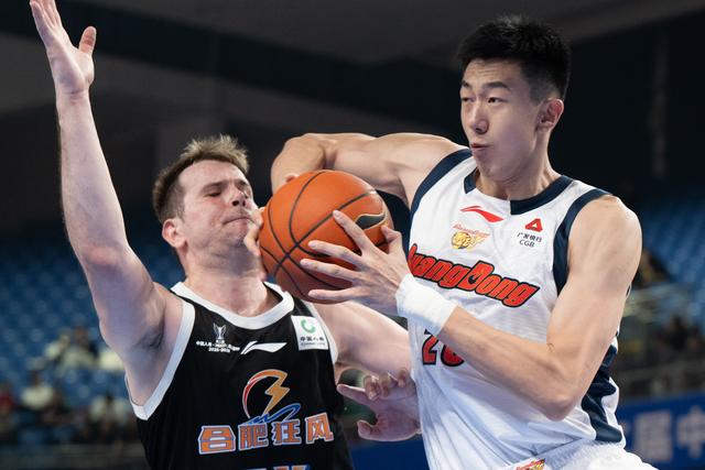 （體育）籃球——CBA俱樂部杯賽：廣東東陽光勝合肥狂風 - 