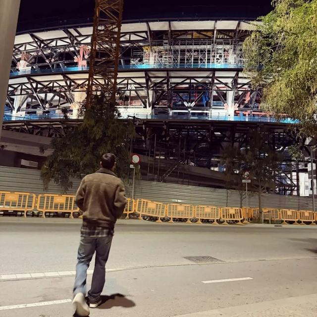 西甲 | 怎麼回事？梅西重返諾坎普，巴薩毫不知情！ - 