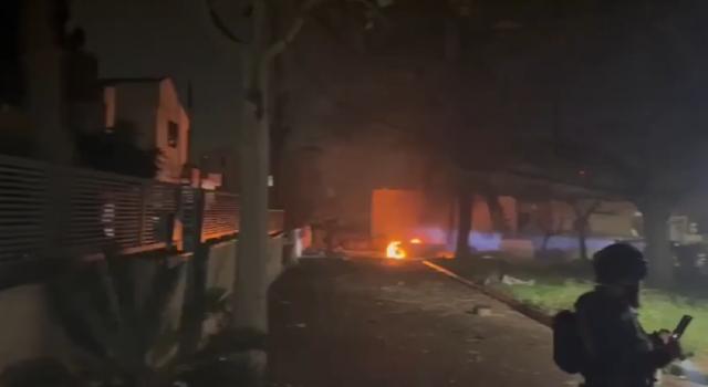 戰火燃燒三周，伊朗核設施再遭襲，美軍增兵瞄向霍爾木茲海峽 - 